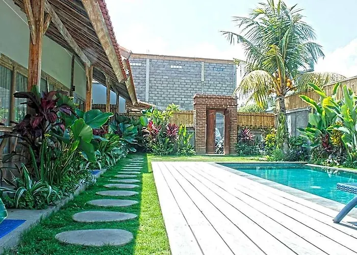 Peaceful House Twn Bed With Pool Incl Bf In Canggu Apartment